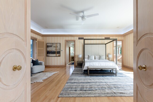 Building Photo - 2999 N Ocean Blvd