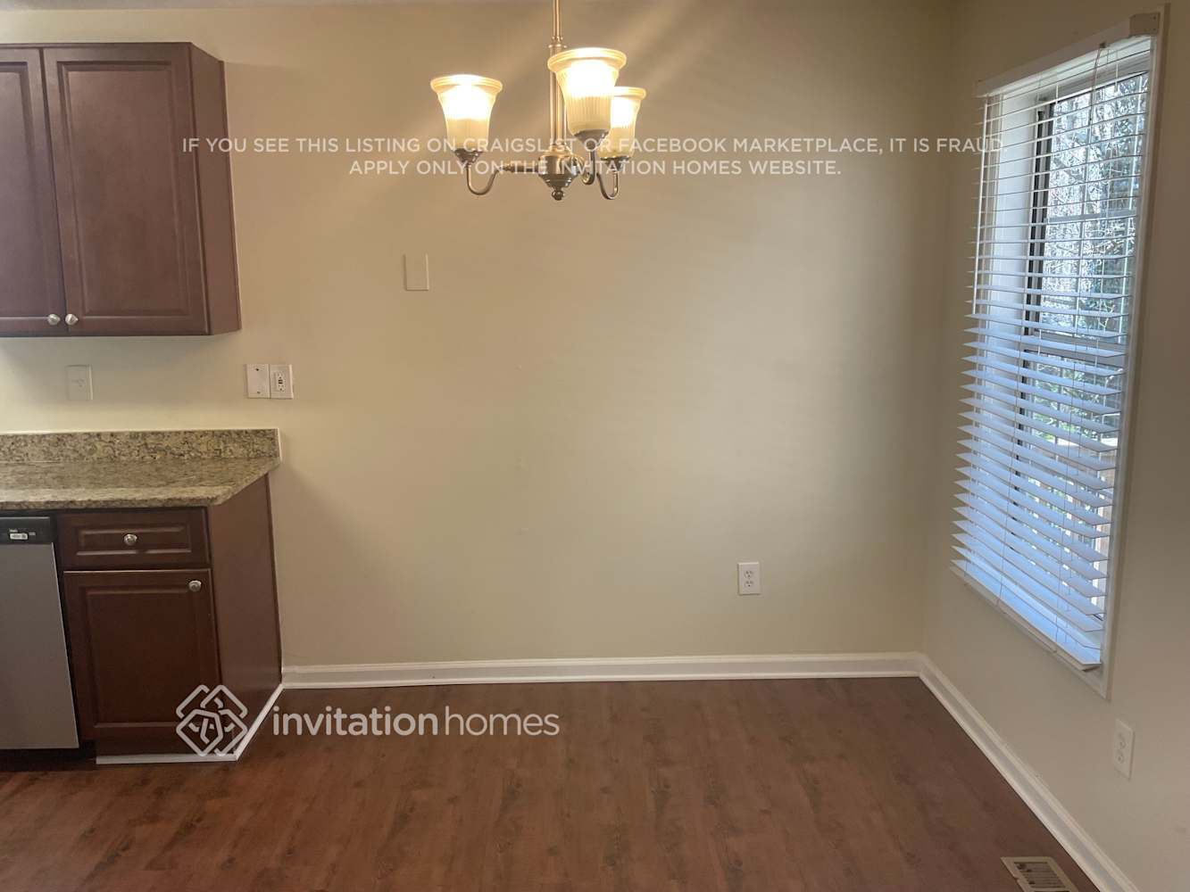 Building Photo - 321 Honeysuckle Terrace