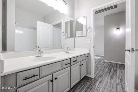 Building Photo - 18009 W Sunnyslope Ln