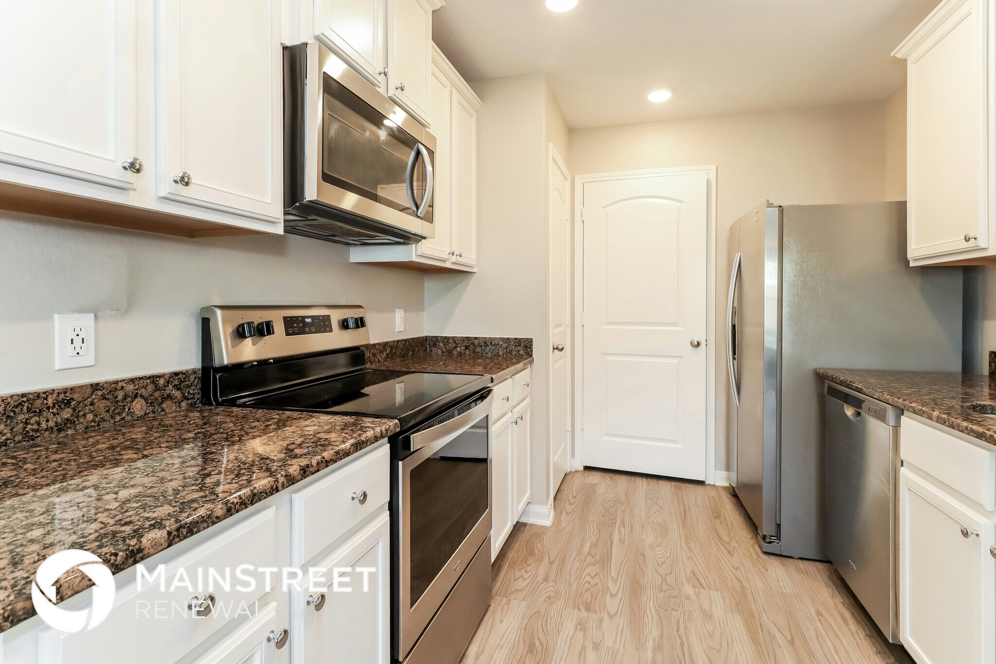 Building Photo - 23014 Bellini Dr