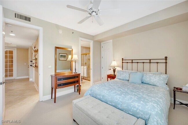 Building Photo - 1004 5th St S