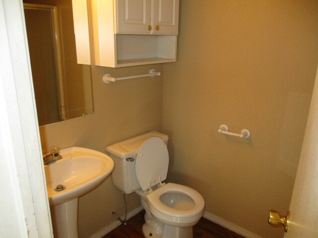 Building Photo - 1936 Lariat Cir