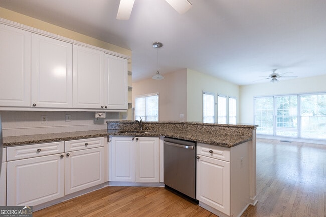 Building Photo - 5100 Sunset Maple Trail