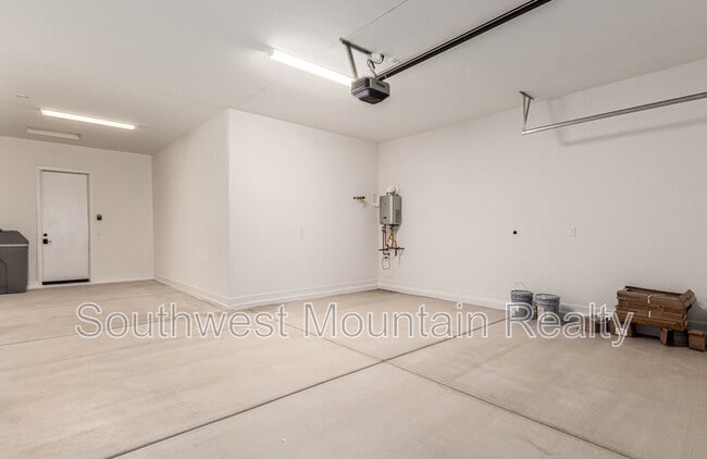 Building Photo - 2278 Foremaster Rd