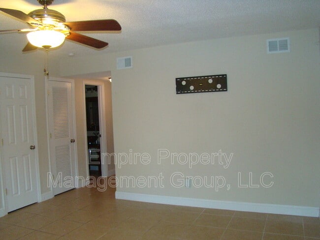 Building Photo - 1607 Willowby St
