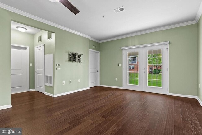 Building Photo - 43031 Foxtrail Woods Terrace