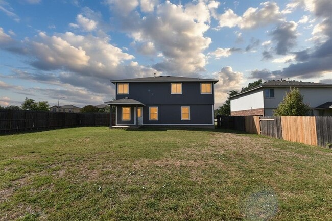 Building Photo - 802 Rubles Ct