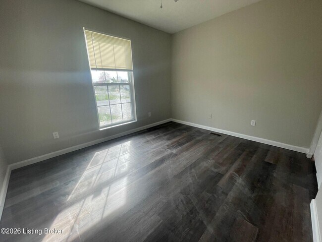 Building Photo - 430 Joy Ave