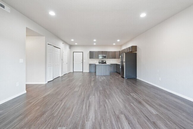 Interior Photo - Urban Flats North