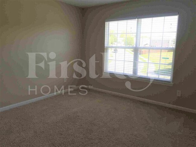 Building Photo - 8019 Bushy Creek Dr