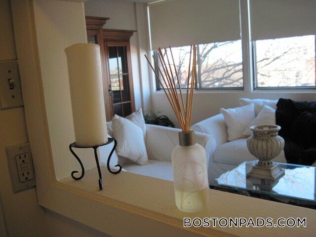 Building Photo - 1455 Commonwealth Ave