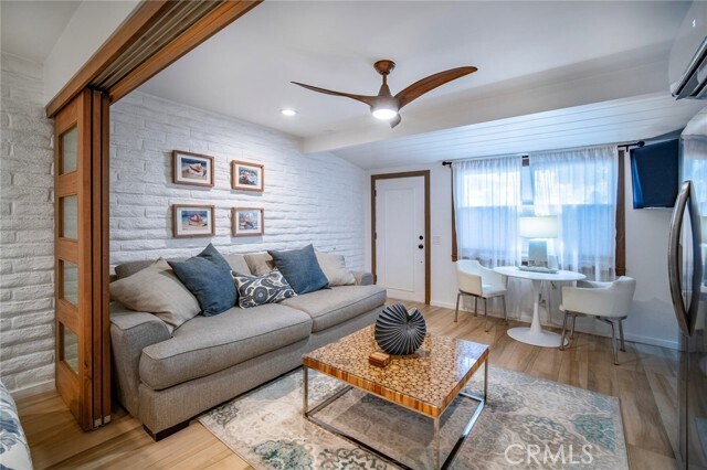 Building Photo - 33921 Robles Dr