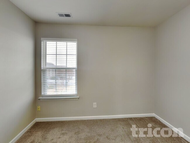 Building Photo - 13730 Elsie Caldwell Ln