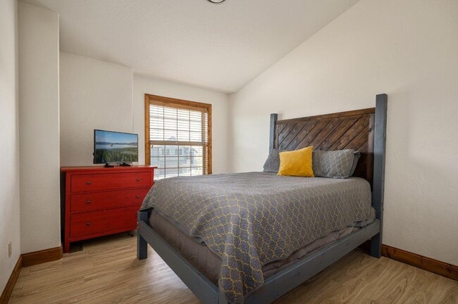 Building Photo - 91 Fireweed Ct