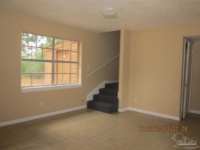 Building Photo - 1200 Lake Dr