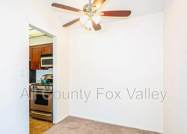 Building Photo - 324 Grissom Ct
