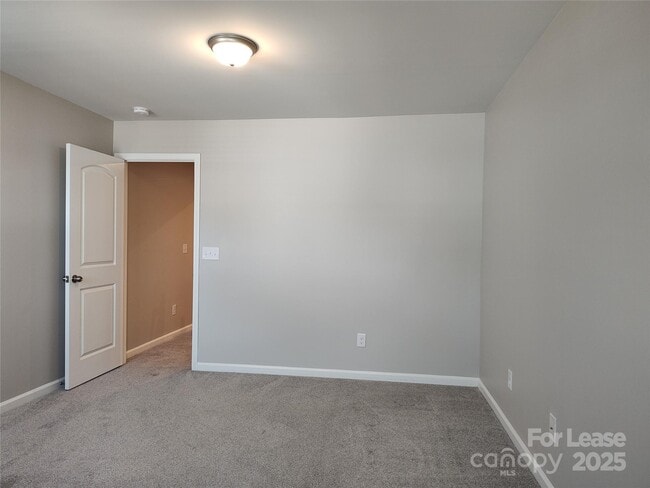 Building Photo - 8114 Overmeadow Ln