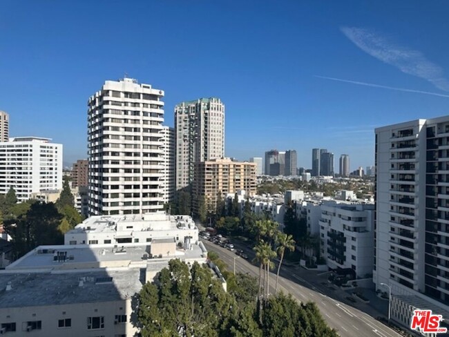 Building Photo - 10701 Wilshire Blvd