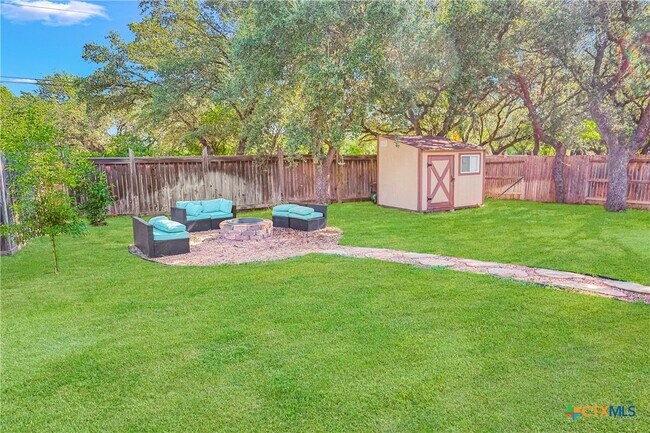 Building Photo - 15523 Birdstone Ln