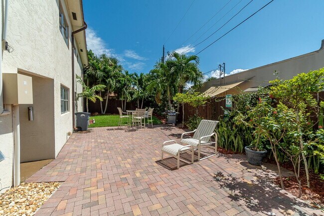 Building Photo - 308 Southwind Ct