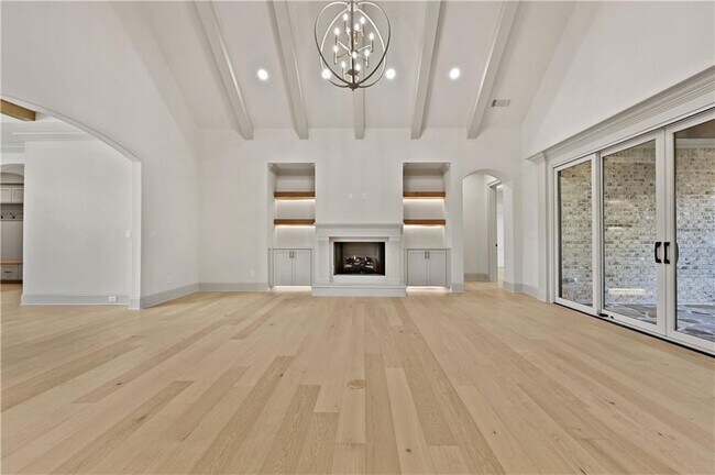 Building Photo - 2447 Rock Maple Dr NE