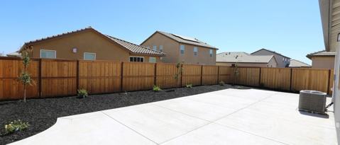 Building Photo - 660 Staveley Wy