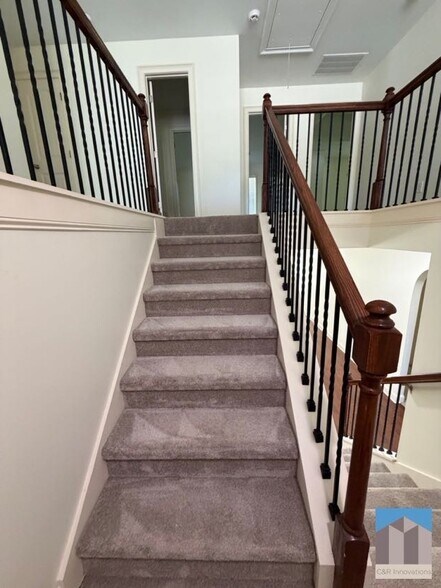 Building Photo - 4805 Carriage Bridge Ln