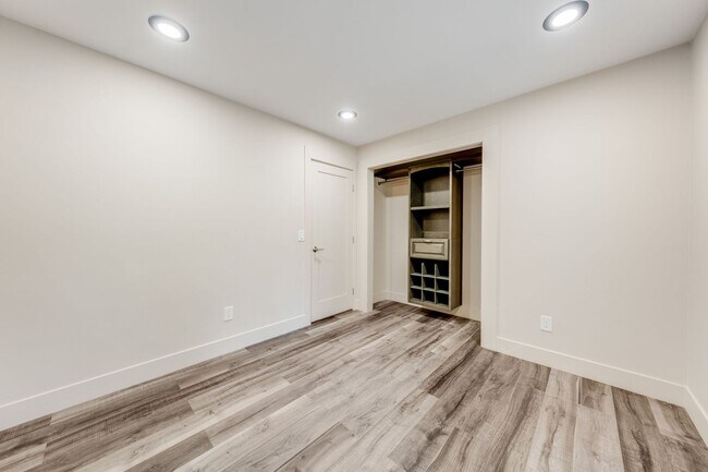 Building Photo - Updated Georgetown Home on 5 Acres with Huge Deck!