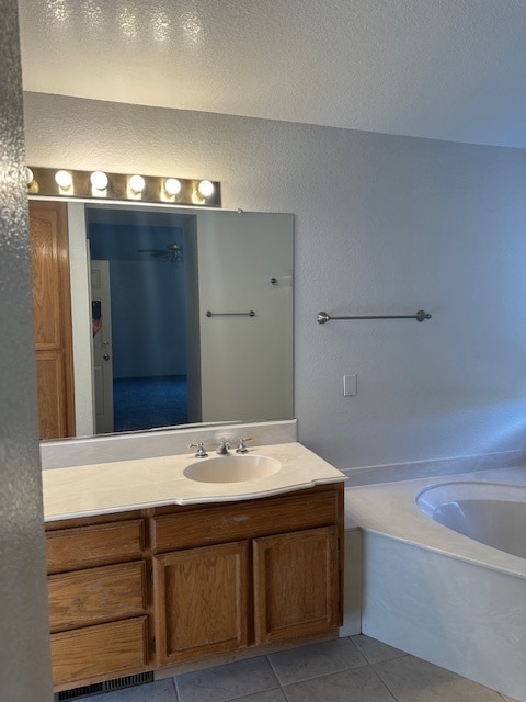 Building Photo - Riverband 4 Bedroom 2.5 Bath Home with Poo...