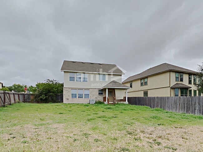 Building Photo - 8902 Olmstead Park