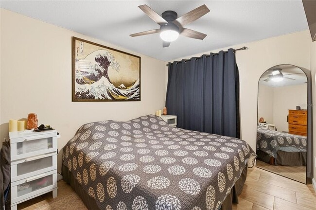 Building Photo - 210 Lake Charles Ct