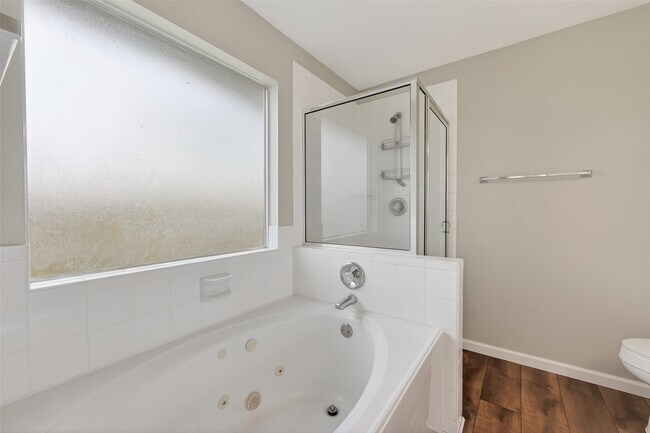 Building Photo - 21519 Sapphire Ct