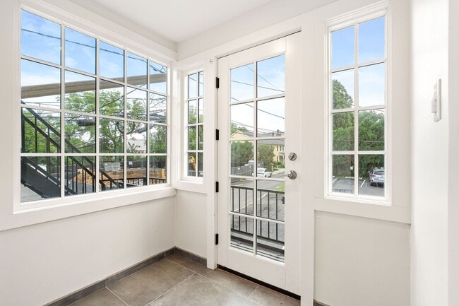 Building Photo - 205 Witherspoon St