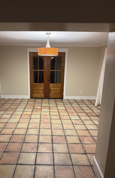Dining Room - 406 Rosa Ave