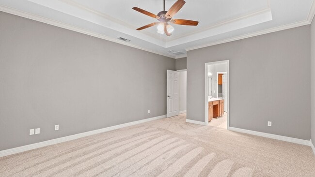 Building Photo - 4 Bedroom, 3 bathroom home in Pleasant Gro...