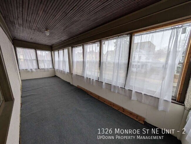 Building Photo - 1326 Monroe St NE