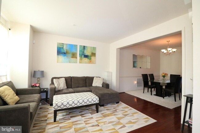 Building Photo - 13411 Deer Highlands Way