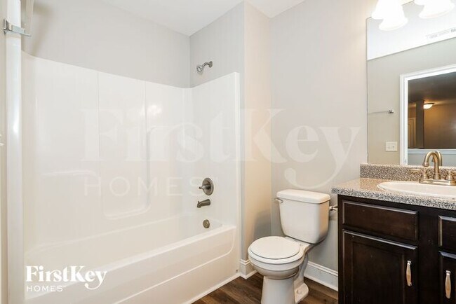 Building Photo - 2352 Pea Ridge Rd