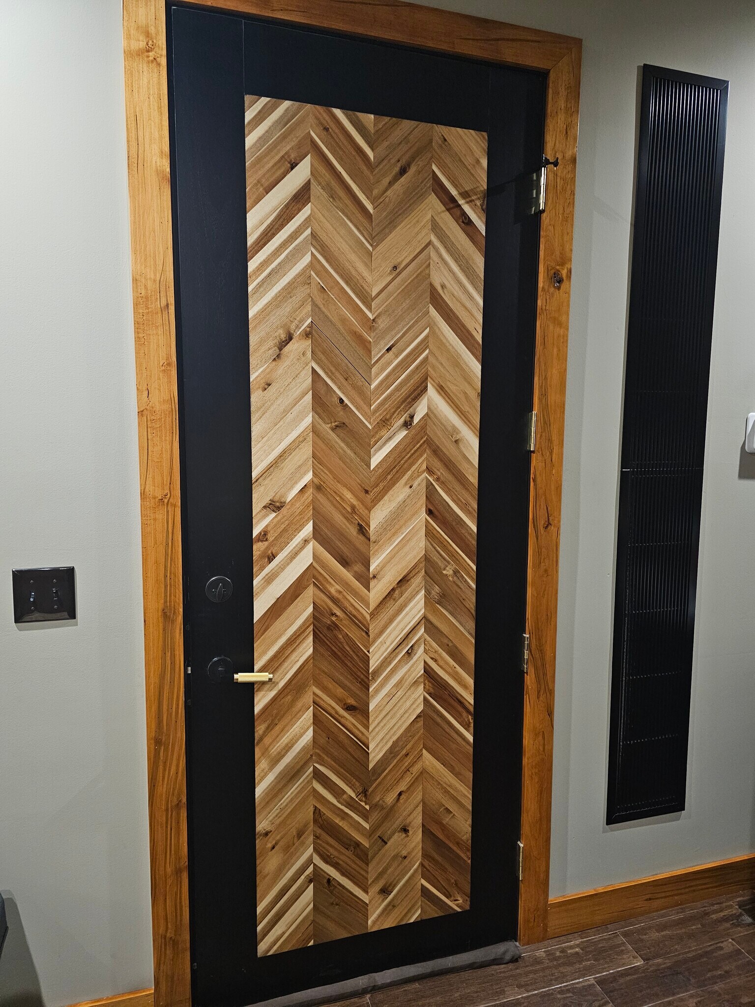 Building Photo - 98 Genesee St