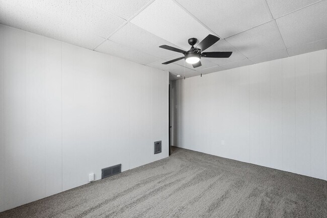 Building Photo - 2810 Freeland St