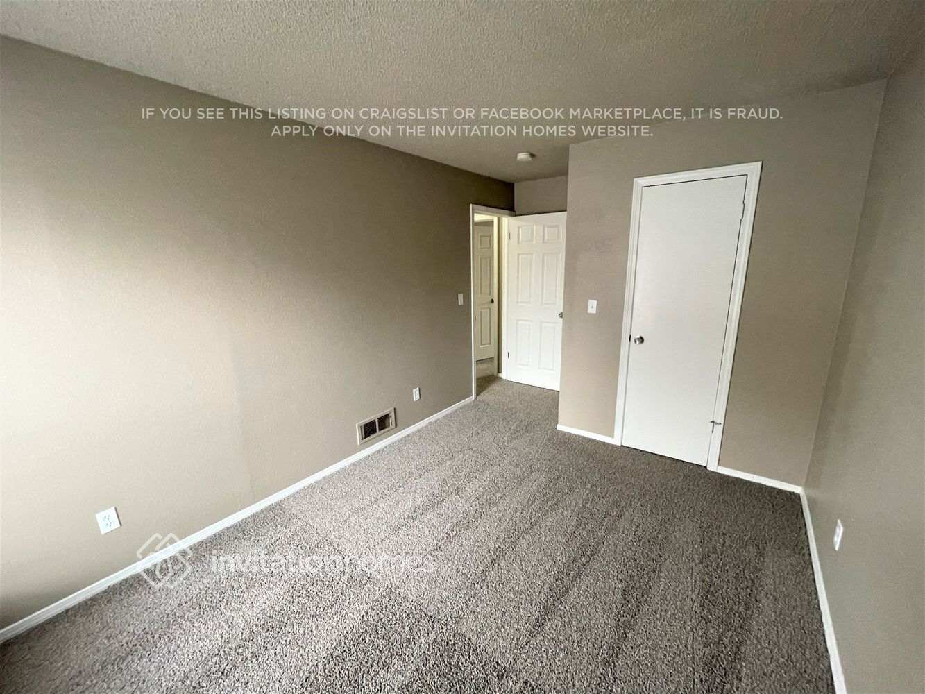 Building Photo - 5957 S Odessa Cir