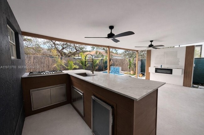 Building Photo - 2804 NW 7th Ct