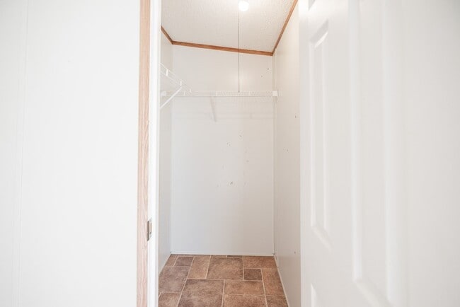 Building Photo - 30620 Vilma Ln