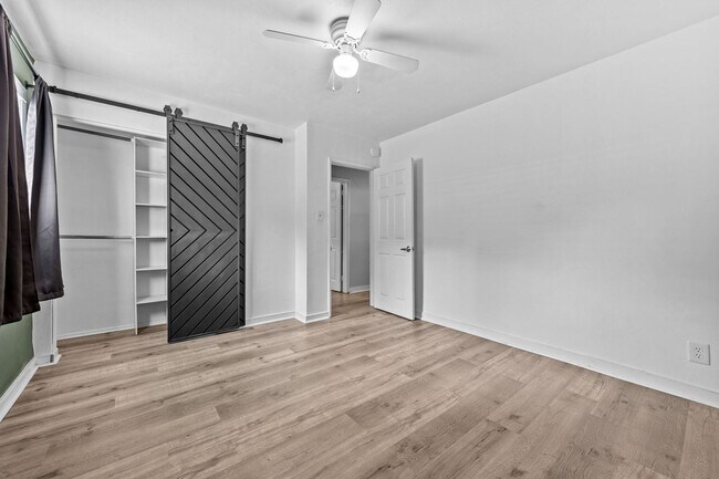 Building Photo - 413 Catalina Ave