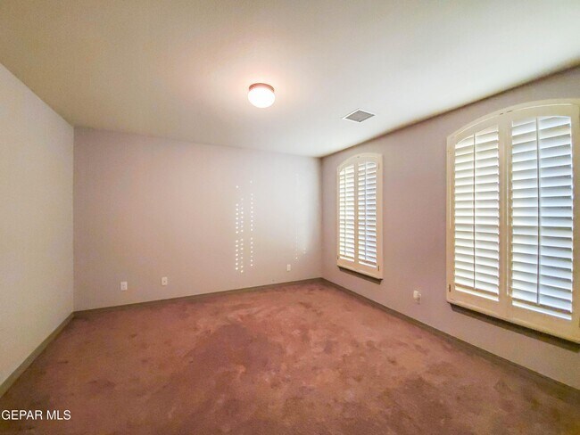 Building Photo - 13125 Lost Willow