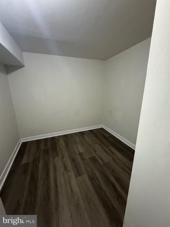 Building Photo - 7716 Bristow Dr