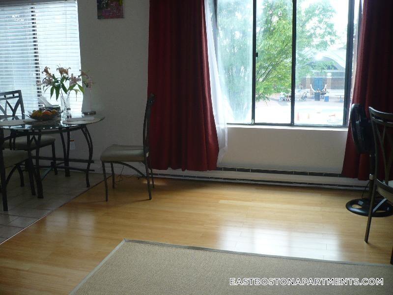 Building Photo - 126 Marginal St