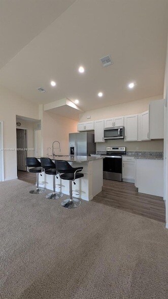 Building Photo - 9001 Penny Cir