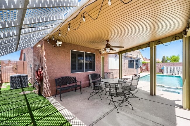 Building Photo - 4407 Golden Palomino Ln