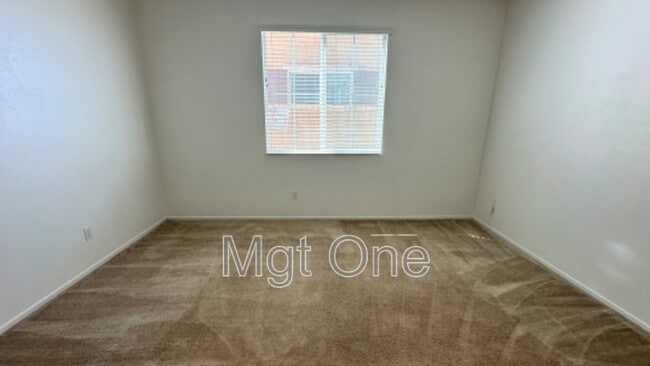 Building Photo - 124 Citron Ct